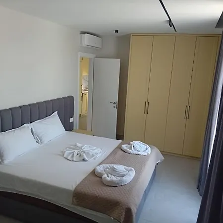 Apartment Wesley Qerret Golem (Tirana)